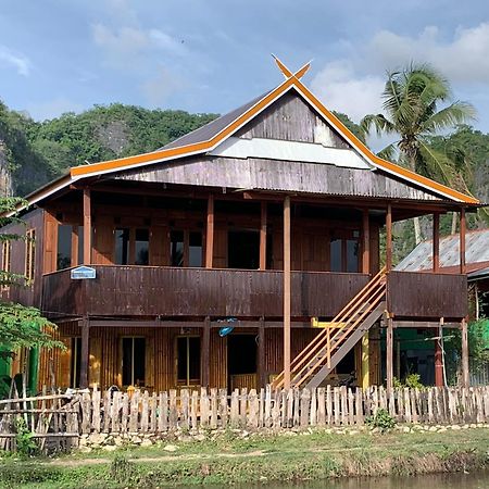 Nasrul House Homestay For Backpackers Maros Екстериор снимка