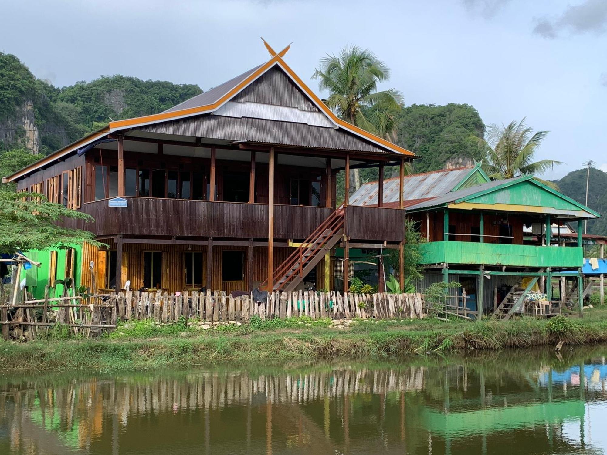 Nasrul House Homestay For Backpackers Maros Екстериор снимка