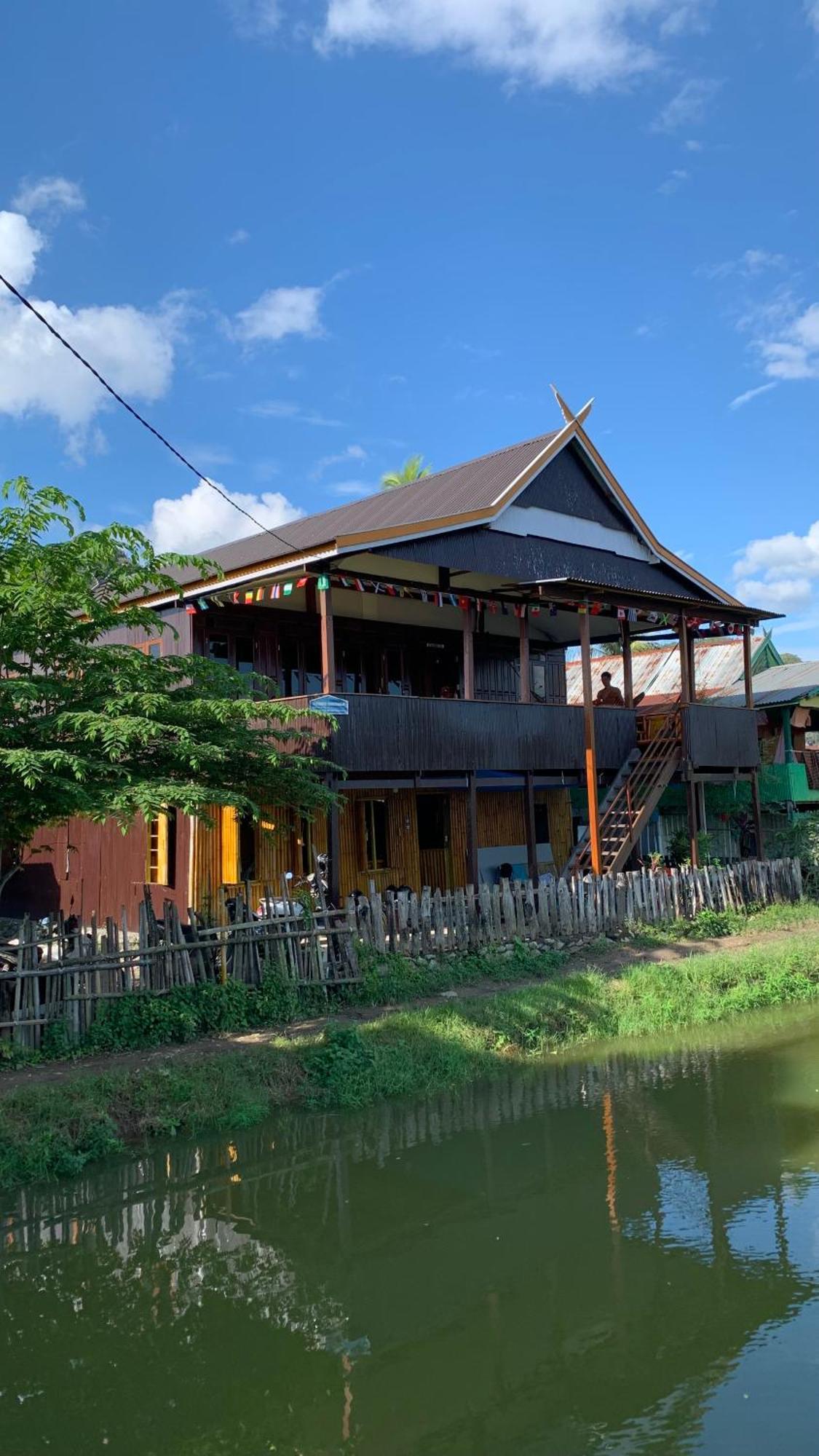 Nasrul House Homestay For Backpackers Maros Екстериор снимка