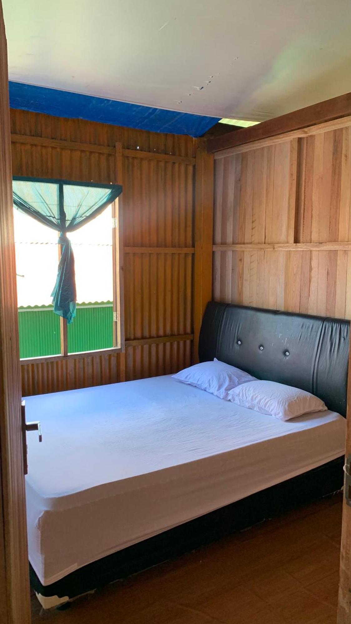 Nasrul House Homestay For Backpackers Maros Екстериор снимка